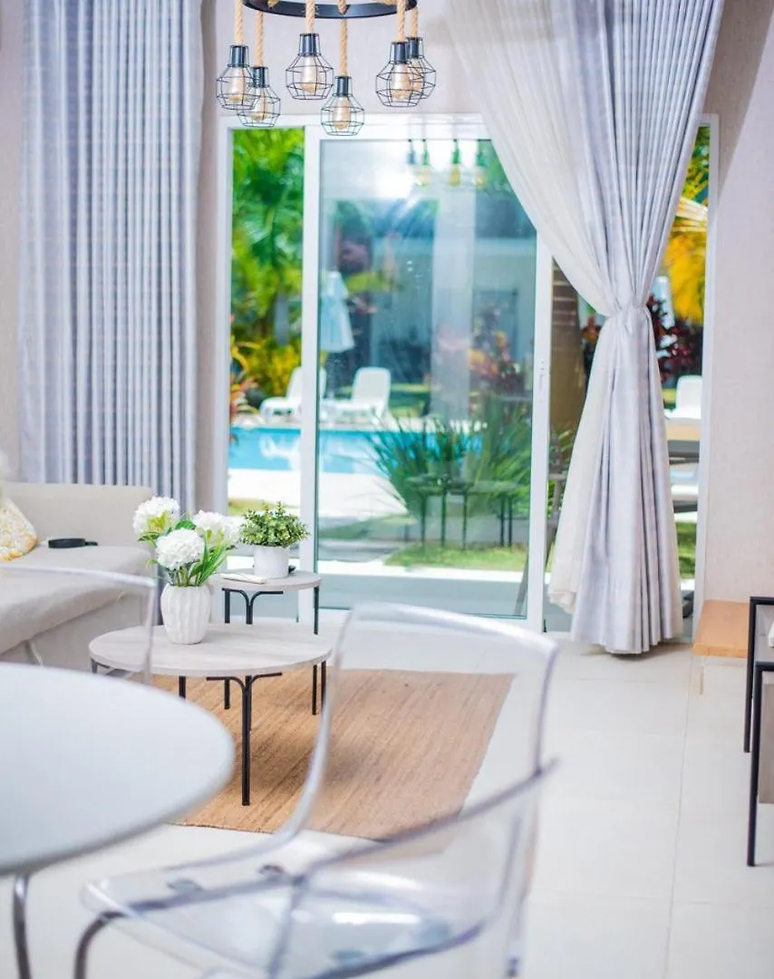 Stylish And Modern 2 Bedroom Villa With Pool View Cuevas